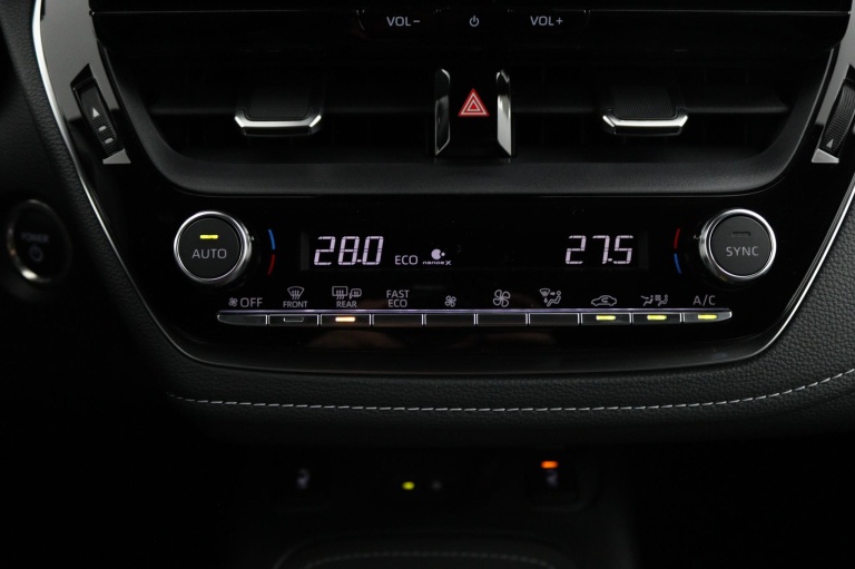 Toyota Corolla Touring Sports - Hybrid 140 Executive 7