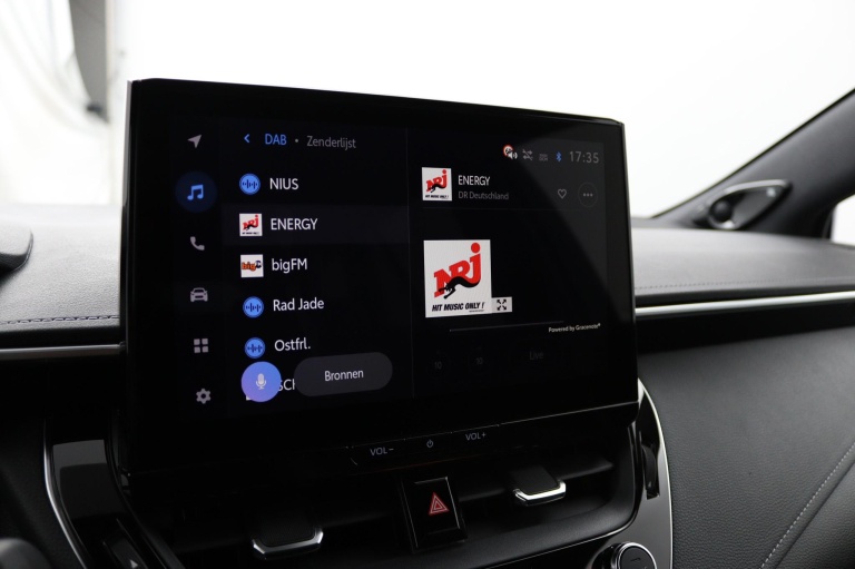 Toyota Corolla Touring Sports - Hybrid 140 Executive 8