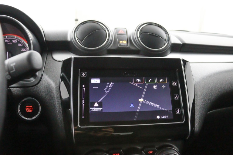 Suzuki Swift - 1.2 Style Smart Hybrid 13