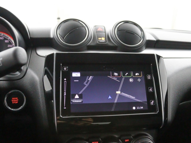 Suzuki Swift - 1.2 Style Smart Hybrid