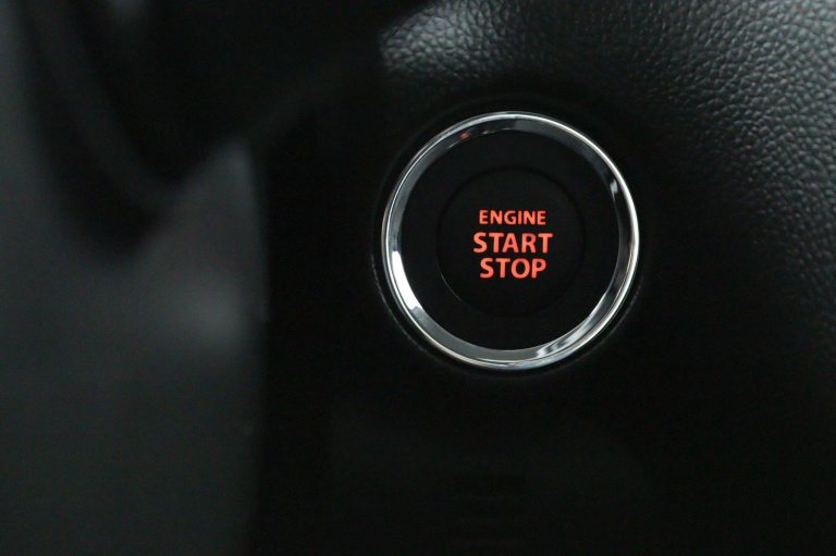 Suzuki Swift - 1.2 Style Smart Hybrid 20