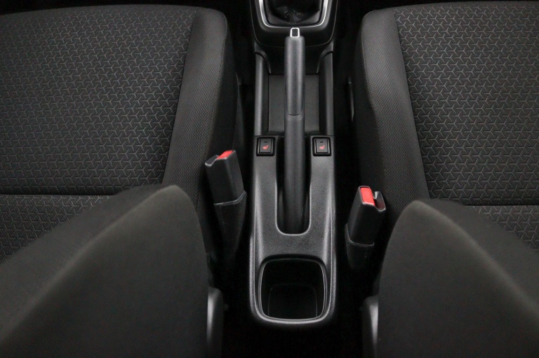 Suzuki Swift - 1.2 Style Smart Hybrid 28