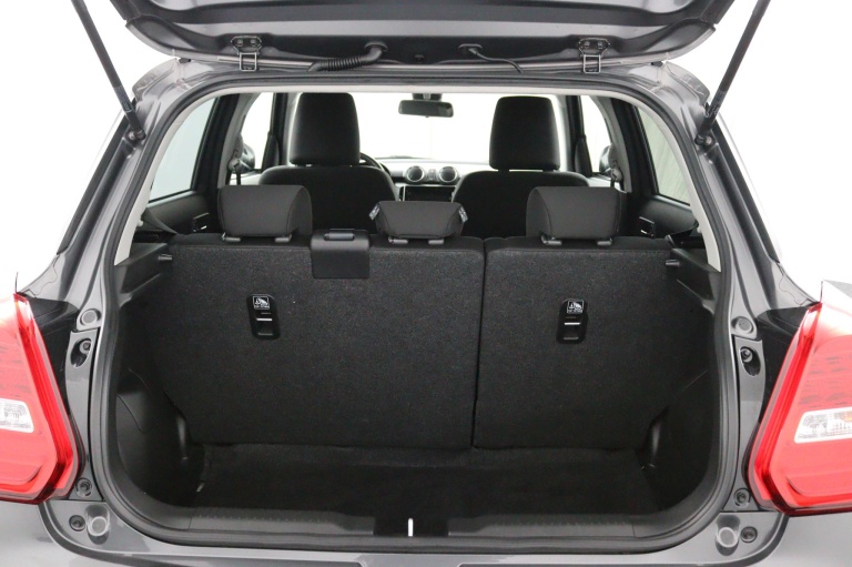 Suzuki Swift - 1.2 Style Smart Hybrid 30