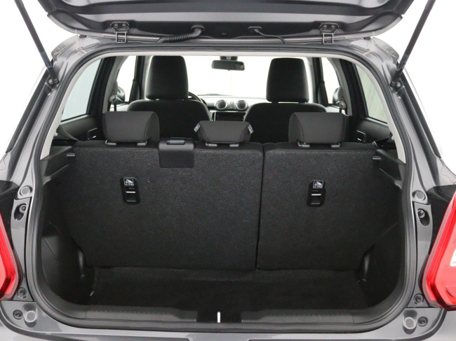 Suzuki Swift - 1.2 Style Smart Hybrid