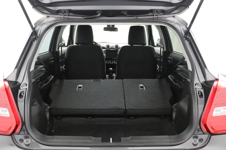 Suzuki Swift - 1.2 Style Smart Hybrid 31