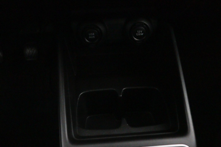 Suzuki Swift - 1.2 Style Smart Hybrid 32