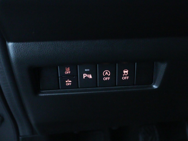 Suzuki Swift - 1.2 Style Smart Hybrid