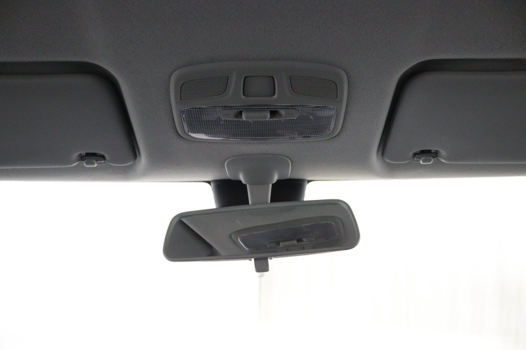 Suzuki Swift - 1.2 Style Smart Hybrid 35