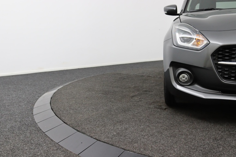 Suzuki Swift - 1.2 Style Smart Hybrid 37