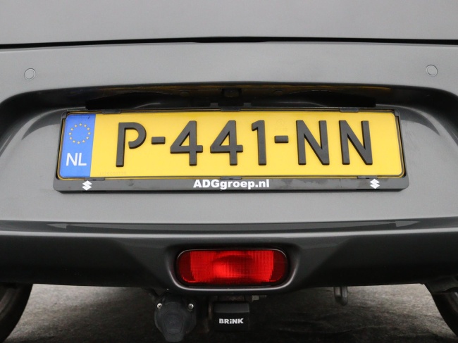 Suzuki Swift - 1.2 Style Smart Hybrid