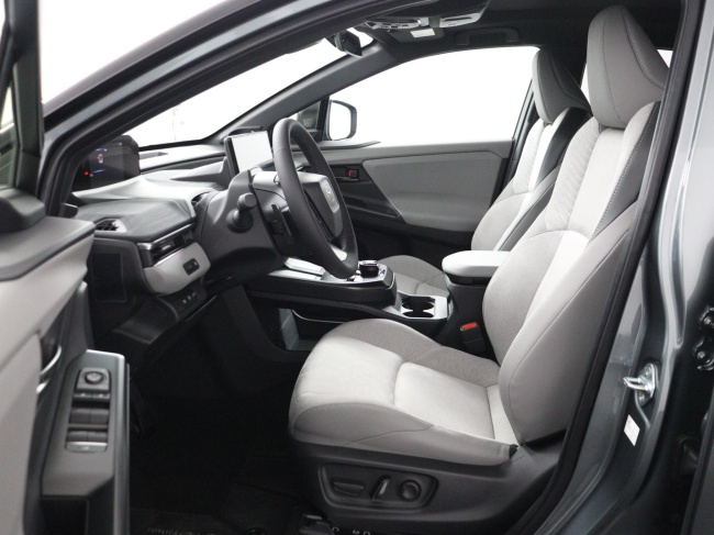 Toyota C-HR+ - Executive AWD 77 kWh