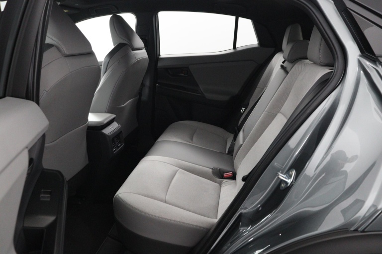 Toyota C-HR+ - Executive AWD 77 kWh 17