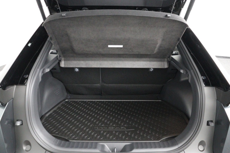 Toyota C-HR+ - Executive AWD 77 kWh 22