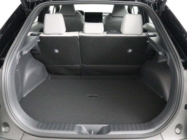 Toyota C-HR+ - Executive AWD 77 kWh