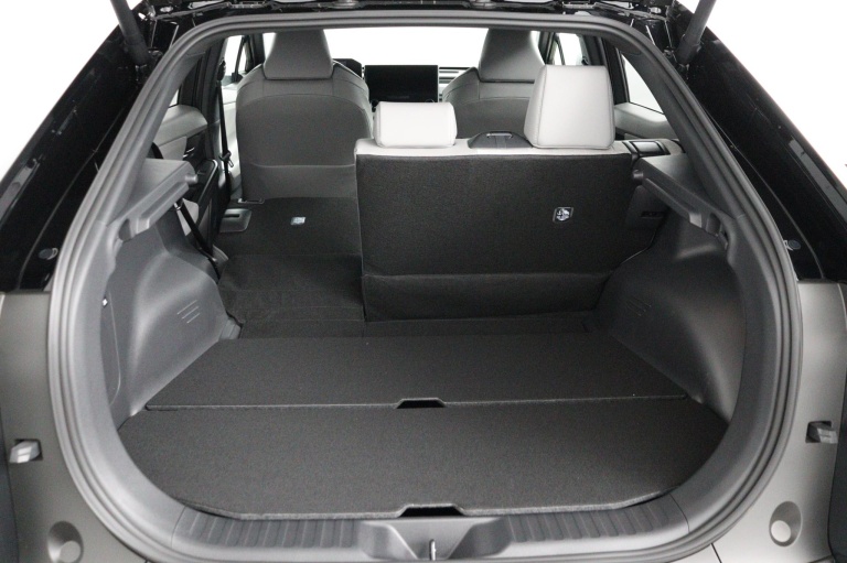 Toyota C-HR+ - Executive AWD 77 kWh 24