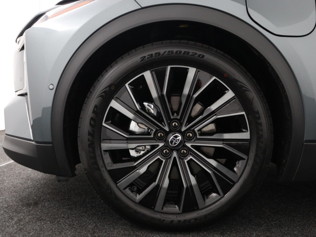 Toyota C-HR+ - Executive AWD 77 kWh