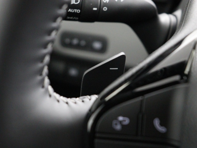 Toyota C-HR+ - Executive AWD 77 kWh