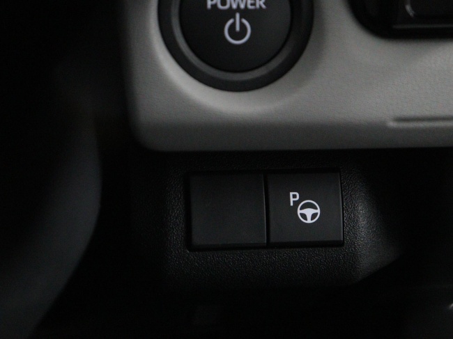 Toyota C-HR+ - Executive AWD 77 kWh