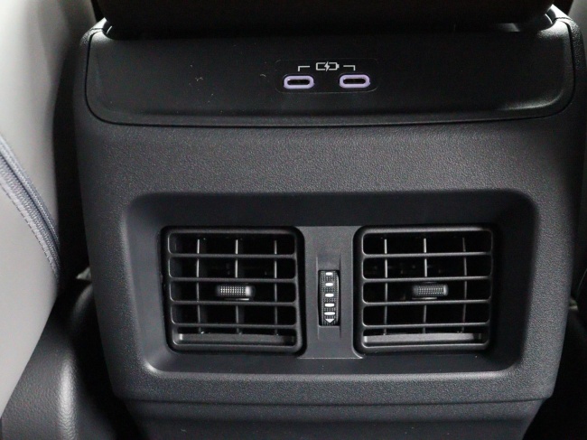 Toyota C-HR+ - Executive AWD 77 kWh