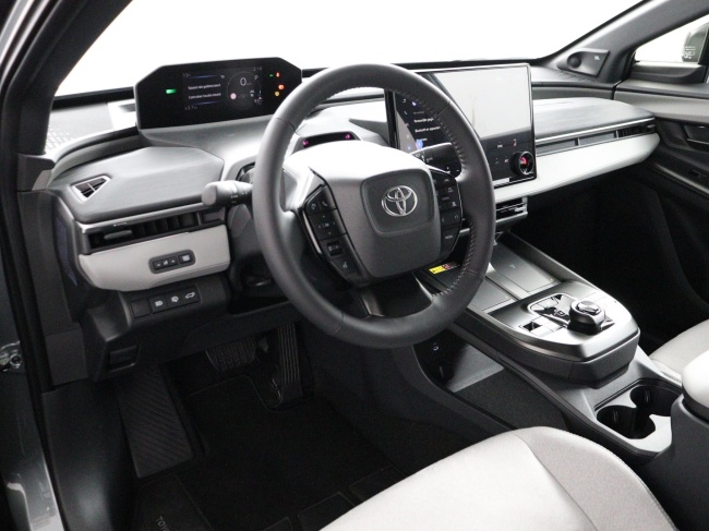 Toyota C-HR+ - Executive AWD 77 kWh