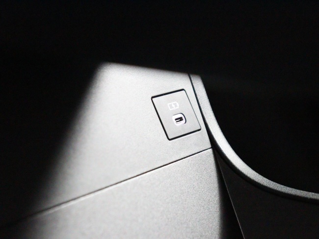 Toyota C-HR+ - Executive AWD 77 kWh