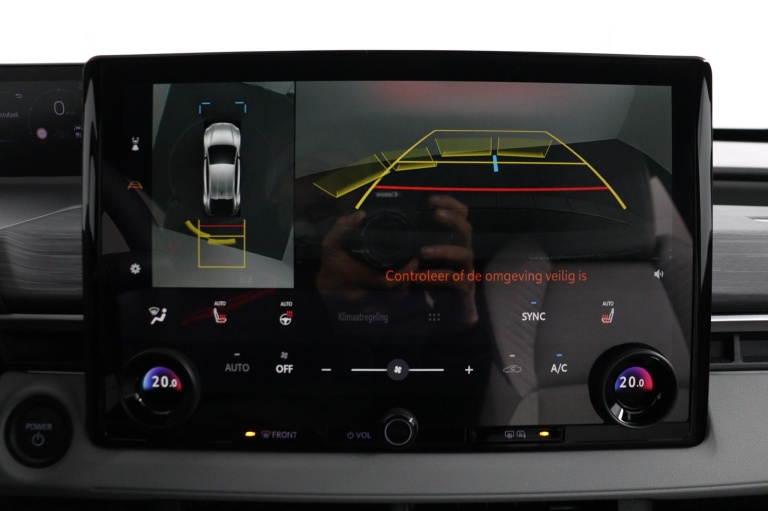 Toyota C-HR+ - Executive AWD 77 kWh 9