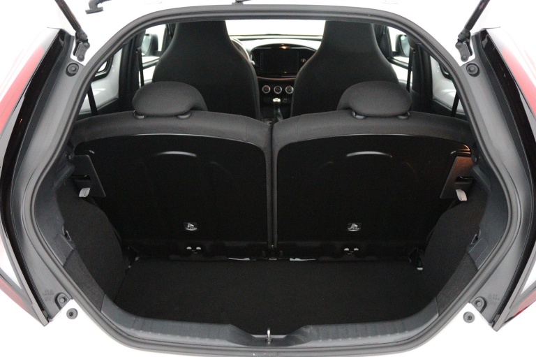 Toyota Aygo X - 1.0 VVT-i MT Play 23