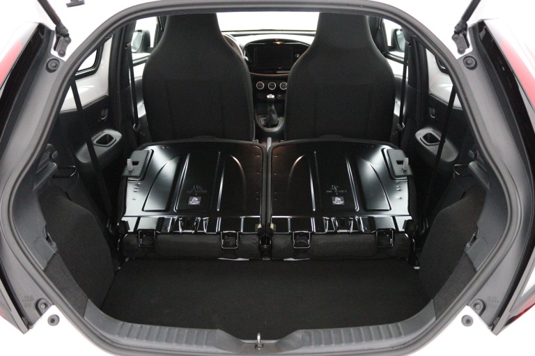 Toyota Aygo X - 1.0 VVT-i MT Play 25