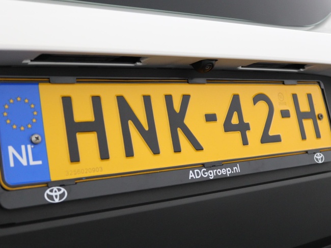 Toyota Aygo X - 1.0 VVT-i MT Play