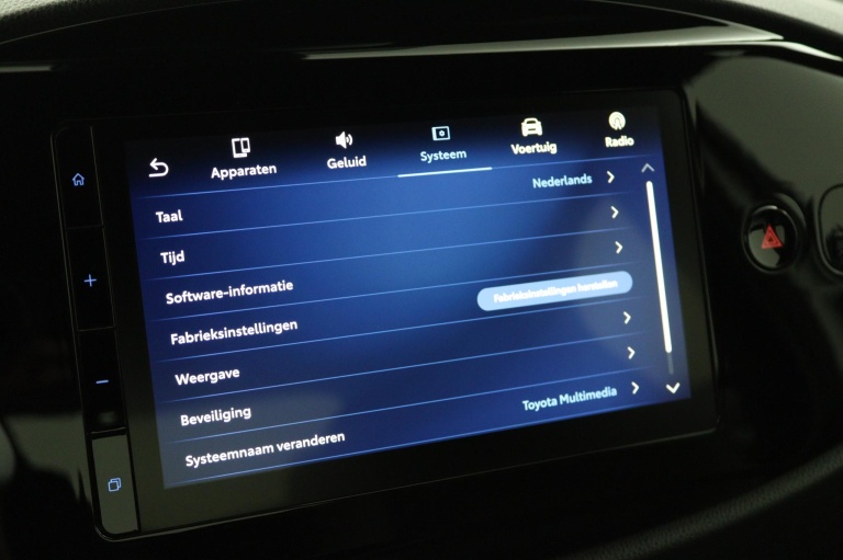 Toyota Aygo X - 1.0 VVT-i MT Play 37