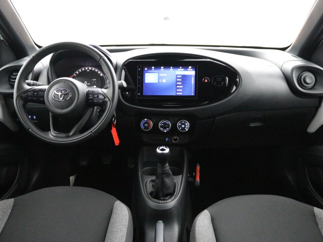 Toyota Aygo X - 1.0 VVT-i MT Play