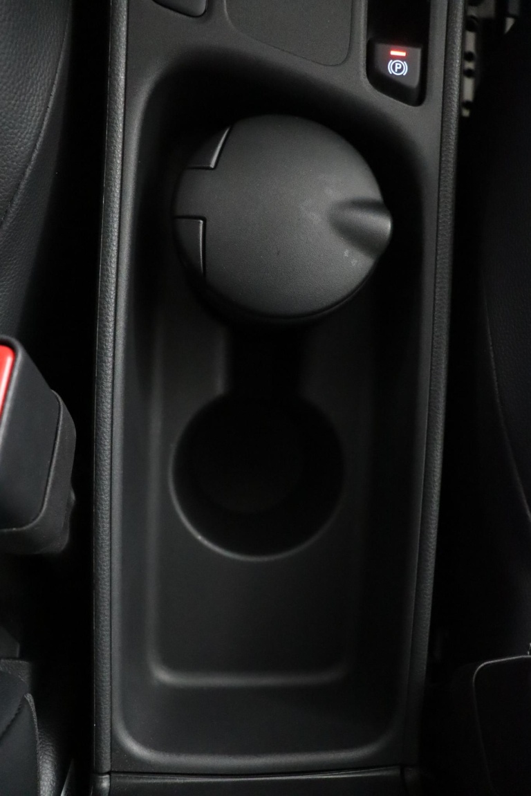 Toyota Yaris Cross - 1.5 Hybrid Executive 46