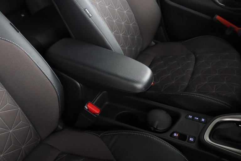 Toyota Yaris Cross - 1.5 Hybrid Executive 51