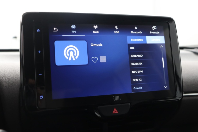 Toyota Yaris Cross - 1.5 Hybrid Executive 8