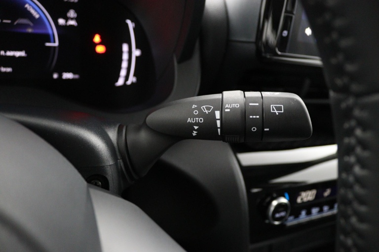 Toyota Yaris Cross - 1.5 Hybrid 115 30