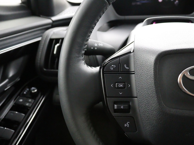 Toyota bZ4X - Dynamic 71 kWh