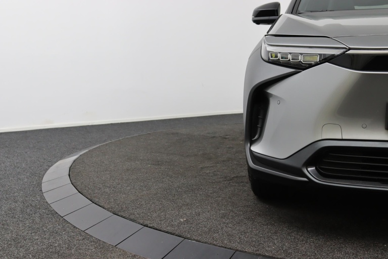 Toyota bZ4X - Dynamic 71 kWh 38