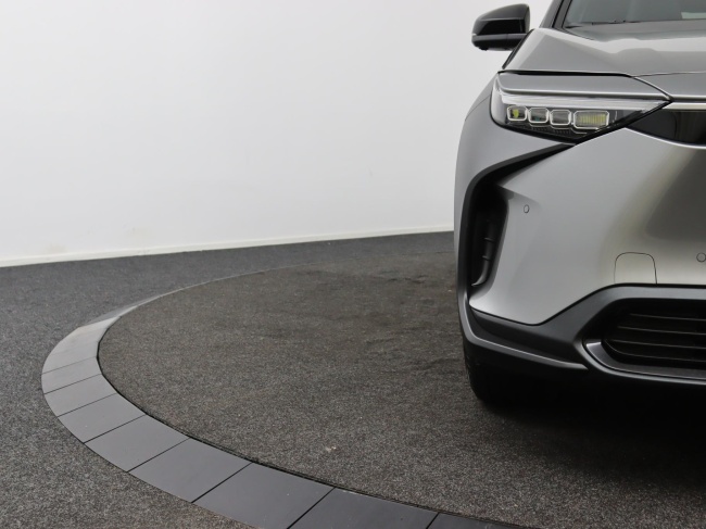 Toyota bZ4X - Dynamic 71 kWh