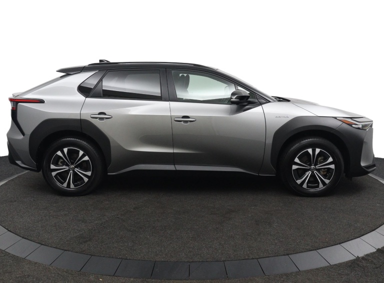 Toyota bZ4X - Dynamic 71 kWh 6