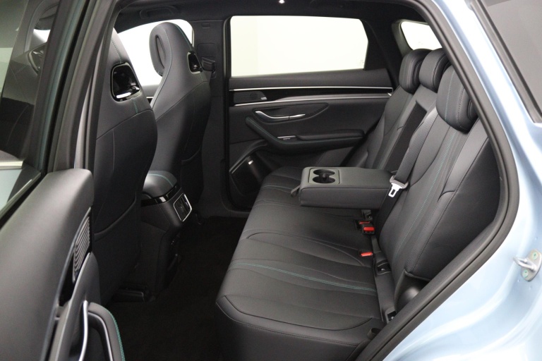 BYD SEAL U - Design 87 kWh 37