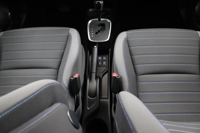 Toyota Yaris - 1.5 Hybrid BI-Tone 24