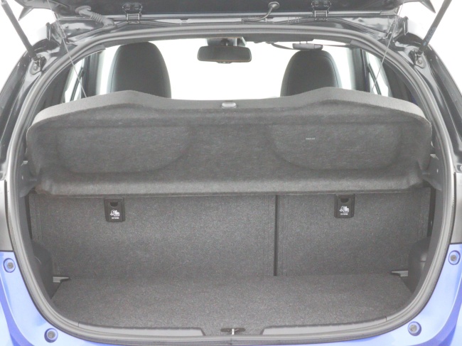 Toyota Yaris - 1.5 Hybrid BI-Tone