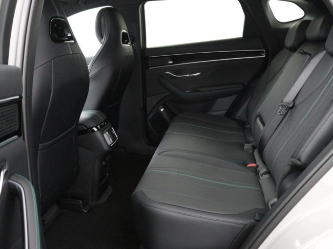 BYD SEAL U - 1.5 DM-i FWD COMFORT