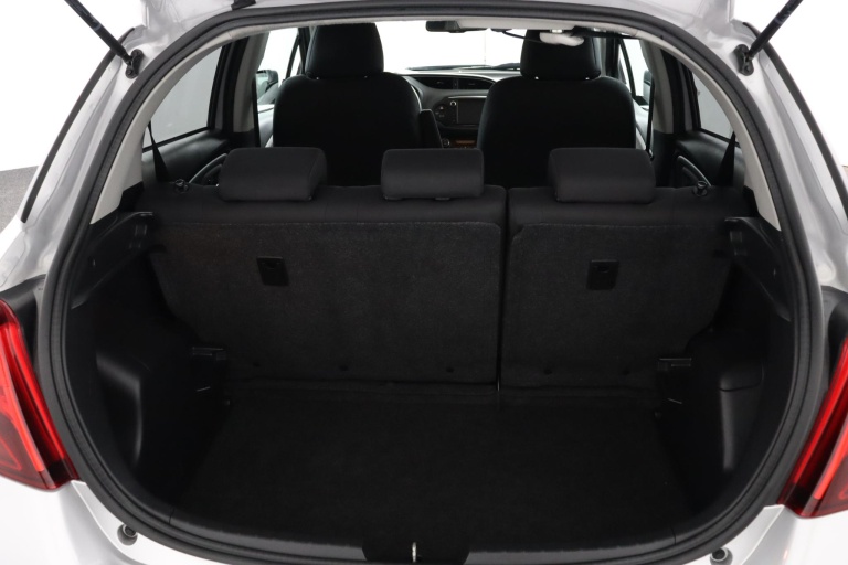 Toyota Yaris - 1.5 Hybrid Dynamic 23