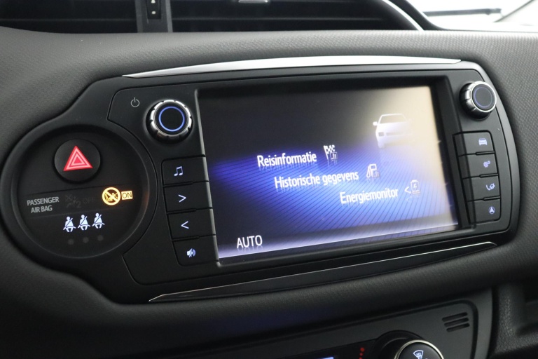 Toyota Yaris - 1.5 Hybrid Dynamic 42