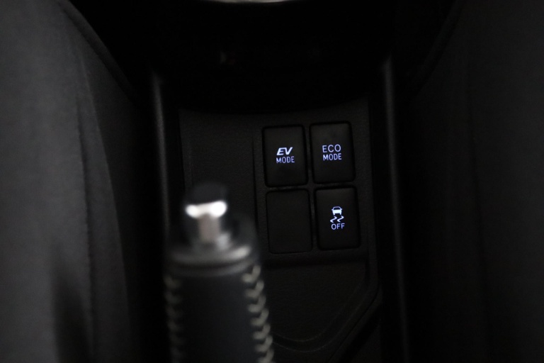 Toyota Yaris - 1.5 Hybrid Dynamic 45