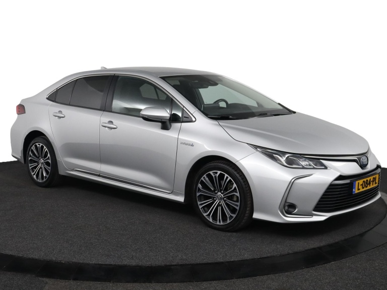 Toyota Corolla - 1.8 Hybrid Dynamic 14
