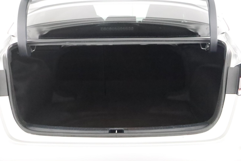 Toyota Corolla - 1.8 Hybrid Dynamic 23