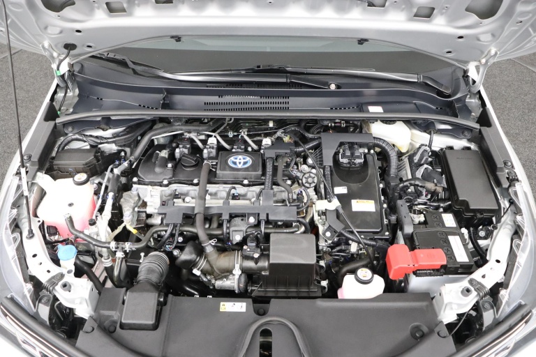 Toyota Corolla - 1.8 Hybrid Dynamic 29