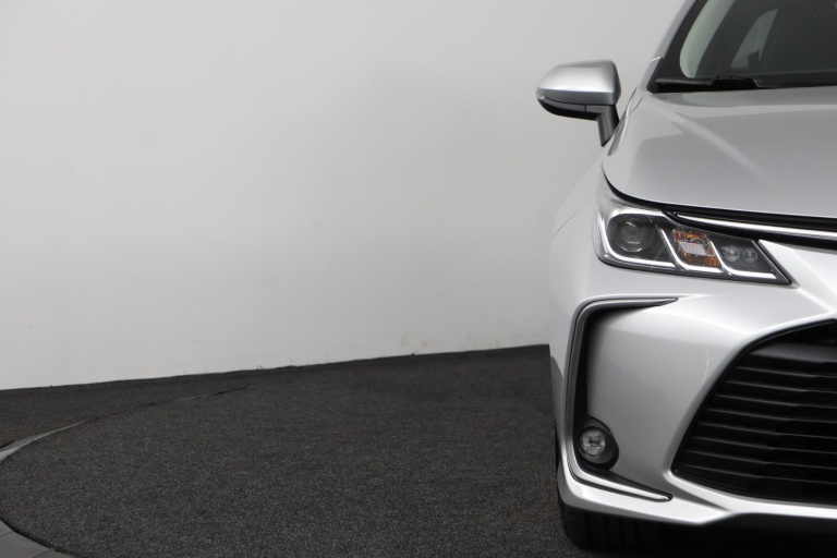 Toyota Corolla - 1.8 Hybrid Dynamic 30